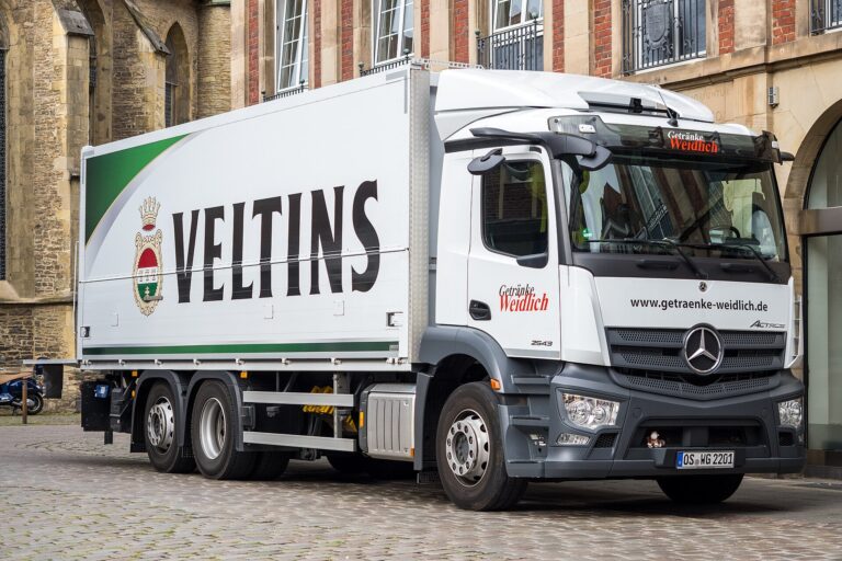 Mercedes-Benz Actros 2651